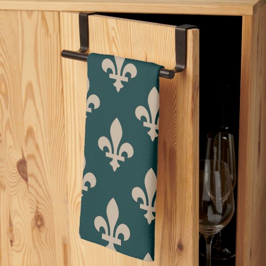 Fleur de Lis Pattern, Royal Franse crème op groen Theedoek (Derde Gevouwen)