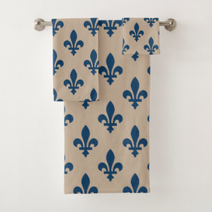 Fleur de Lis Pattern, Royal French Blue op Crème Bad Handdoek