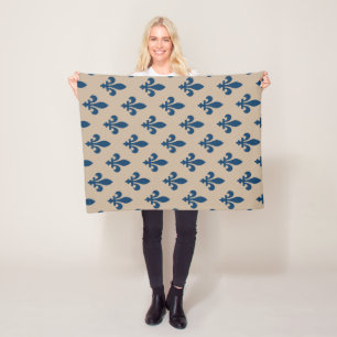 Fleur de Lis Pattern, Royal French Blue op Crème Fleece Deken