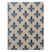 Fleur de Lis Pattern, Royal French Blue op Crème Notitieboek (Voorkant)