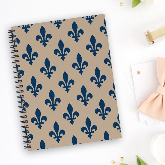 Fleur de Lis Pattern, Royal French Blue op Crème Notitieboek