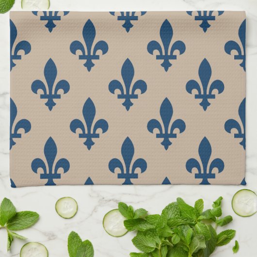 Fleur de Lis Pattern, Royal French Blue op Crème Theedoek (Gevouwen)