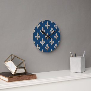 Fleur de Lis Pattern, Royal French, Cream on Blue Ronde Klok