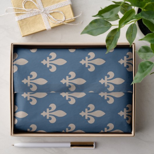 Fleur de Lis Pattern, Royal French, Cream on Blue Tissuepapier (Geschenk)