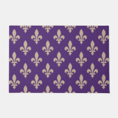 Fleur de Lis Pattern, Royal French Cream op Paarse Deurmat (Voorkant)