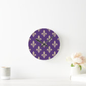 Fleur de Lis Pattern, Royal French Cream op Paarse Ronde Klok (Huis)