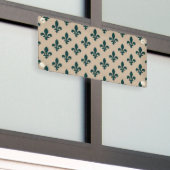 Fleur de Lis Pattern, Royal French Green on Cream Spandoek (Buitenkant Gebouw)