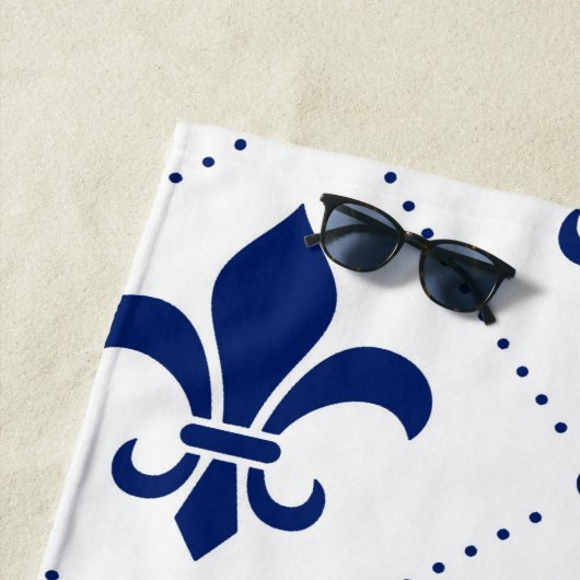 Fleur-de-lis Pattern Strandlaken (In situ)