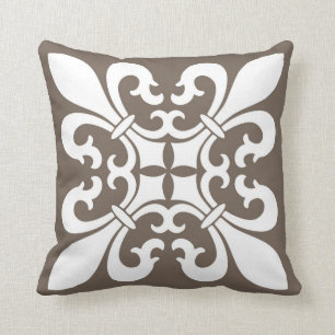 Fleur de lis Symbols in White op Taupe Kussen