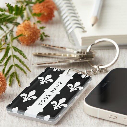 Fleur de Lis, Wit op Zwart, Wit, Uw Naam Sleutelhanger (Voorkant Rechts)
