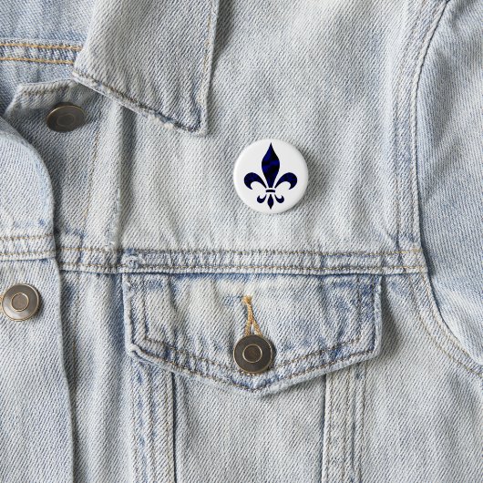 Fleur De Lys Button (In situ)