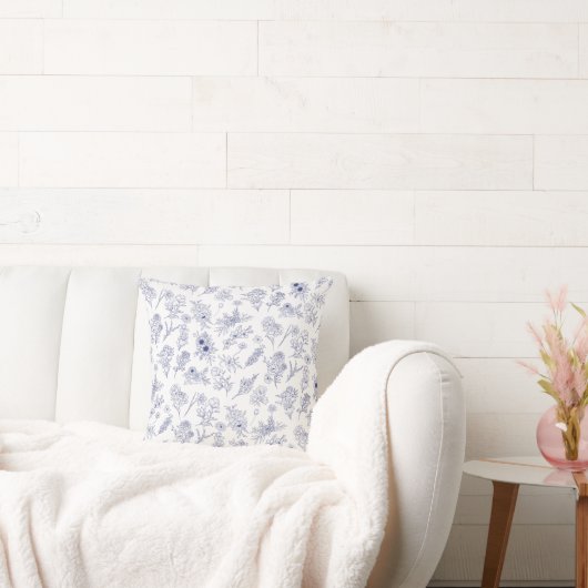 Fleur de saison Blue and White Floral Cushion Kussen (Bank)