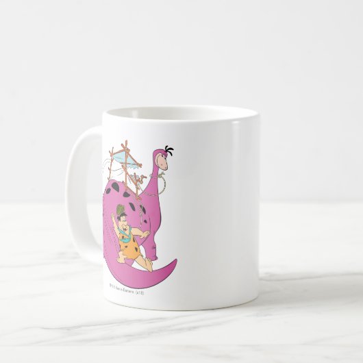 Flintstenen | Fred Sliding Down Tail Koffiemok (Voorkant links)