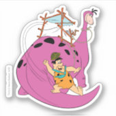 Flintstenen | Fred Sliding Down Tail Sticker (Voorkant)