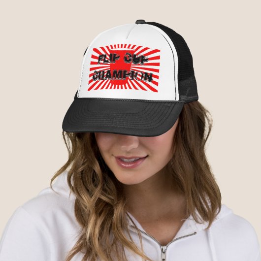 flip cup trucker pet (In situ)