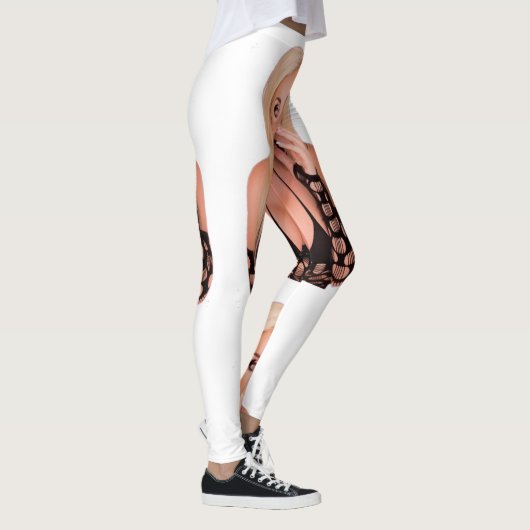 Flirty blonde Thunder_Cove Leggings (Rechts)