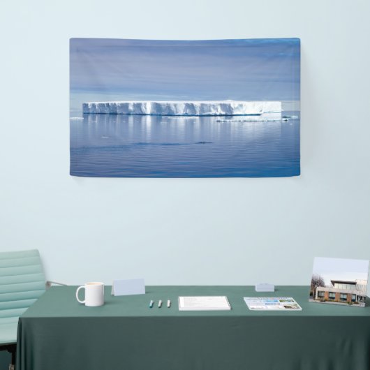 Floating iceberg spandoek (Beurs)