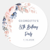 Floral 80th Pink Flowers Verjaardagsfeest Script Ronde Sticker (Voorkant)