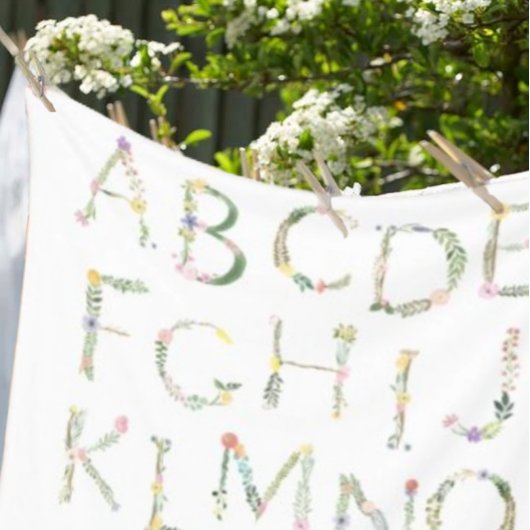 Floral Alphabet ABC Fleece Deken