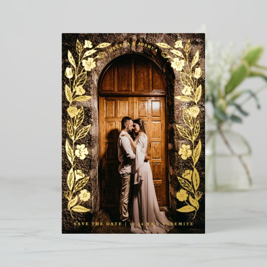Floral Arch Foto De datum opslaan Folie Uitnodiging (Staand Voorkant)