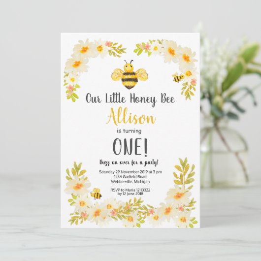 Floral Bee Verjaardag Uitnodiging (Staand voorkant)