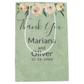 Floral Beige Blush on Green Wedding Medium Cadeauzakje (Voorkant)