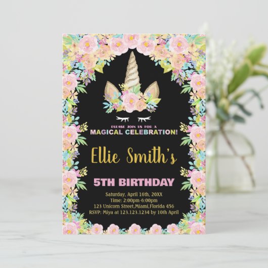 Floral Black Unicorn Birthday-uitnodigingen Kaart (Staand voorkant)
