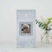 Floral Blue Grey Sjabloon Sympathy Bedankt P (Staand voorkant)