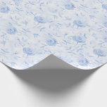 Floral Blue Rozen Elegant Damask Wedding Cadeaupapier<br><div class="desc">Dit elegante bloemetjespapier is de perfecte keuze voor een cadeauomslag voor bruiloft. Het bevat lichte blauwe rozen met een delicaat demasperatuurpatroon op de achtergrond. Ontworpen door een wereldberoemde kunstenaar ©Tim Coffey.</div>