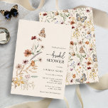 Floral Boho Bridal Shower Kaart<br><div class="desc">Deze stijlvolle bruiddoucheuitnodiging bevat een prachtige handbeschilderde waterverf vlinder en wilde bloemen die als een mooie bouquet zijn gerangschikt. De rug omvat een coördinatiepatroon. Zoek overeenkomende objecten in het Boho Wildflower Vrijgezellenfeest Collectie.</div>