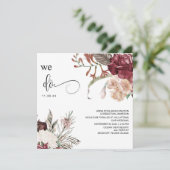 *~* Floral Bouquet AR15 QR RSVP BURGANDY WEDDING Kaart (Staand voorkant)