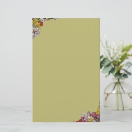 Floral Bouquet Design op Light Gold Stationery Briefpapier (Staand voorkant)