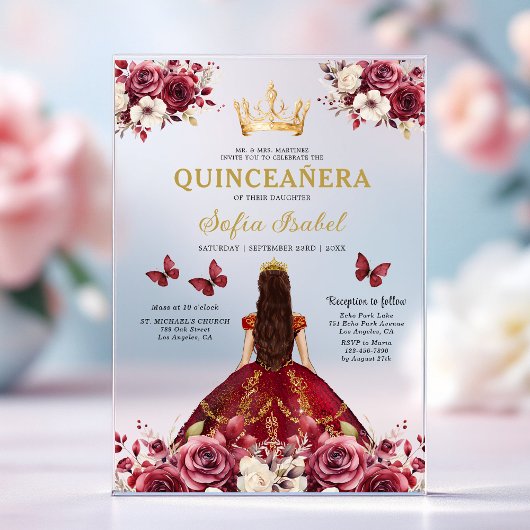Floral Bourgogne Vlinder Prinses Quinceanera Acryl Uitnodigingen