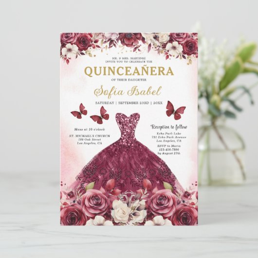 Floral Bourgogne Vlinder Prinses Quinceanera Kaart (Staand voorkant)