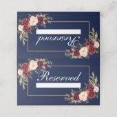 Floral Burgundy Blue Reserved Wedding Plaatskaartje (Buitenkant ongevouwen)
