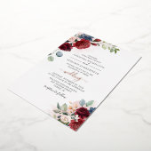 Floral Burgundy Botanical Script Weddenschap Roos Folie Uitnodiging (Gedraaid)