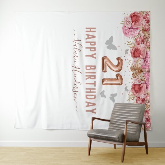 Floral Butterflies Pink Happy 21st Birthday Tapest Wandkleed (In Situ (horizontaal))