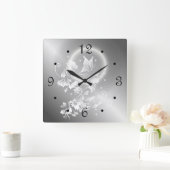 Floral Butterfly Silver Numbers Vierkante Klok (Huis)