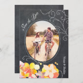 Floral Chalkboard Wedding Photo Save the Date Kaart (Voorkant / Achterkant)
