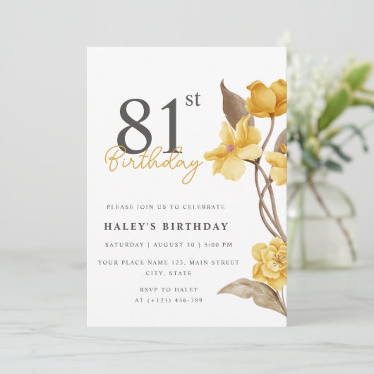 Floral Chic Elegant Eenvoudig Geel 81e Verjaardag Kaart (Staand voorkant)