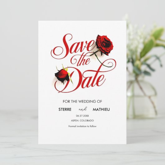 Floral Chic Red Rose Wedding Save The Date (Staand voorkant)