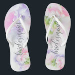 FLORAL CHIC WEDDING SWEET PEAS Bridesmaid Teenslippers<br><div class="desc">Bridesmaïde Sandalen die passen bij het collectie- Floral Chic Wedding Sweet Peas in roze en lavender met  kalligrafie en moderne lettertypen</div>