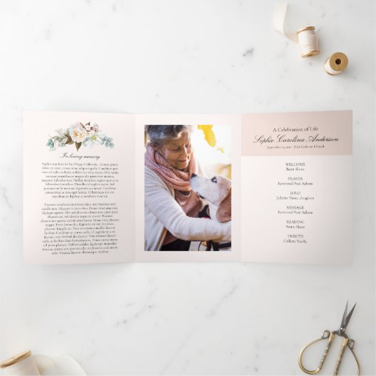 Floral Circle Viering van het Life-programma Drieluik Uitnodiging (Binnen)