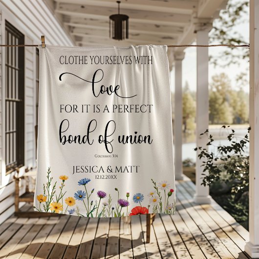 Floral Clothe Yourselves with Love Perfect Bond Fleece Deken