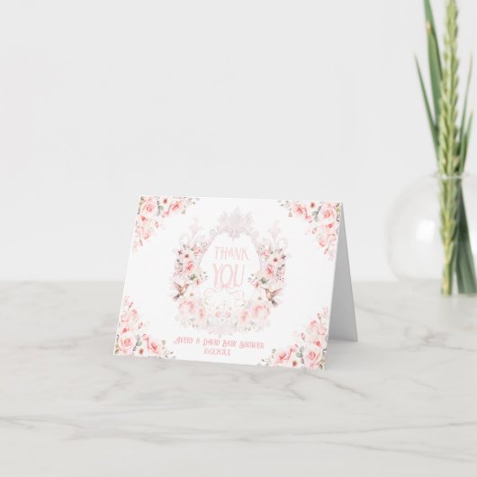 Floral Crest Blush Pink Het is een meisje Baby sho Bedankkaart (Voorkant)
