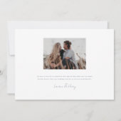 Floral Crest Waterverf Monogram Bruiloft Kaart (Achterkant)