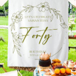 Floral Crown 40th Birthday Party Backdrop Tapestry Wandkleed<br><div class="desc">Op zoek naar een elegante en stijlvolle aanvulling op je 40e verjaardag van zwart en goud? Kijk niet verder dan deze moderne tapijt! Het maakt de perfecte achtergrond voor foto's en zal een blijvende indruk op je gasten achterlaten. Met een opvallend gouden penseelscript dat "Veertig" naast aanpasbare tekst aan de...</div>