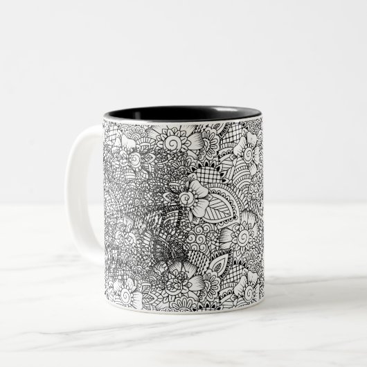Floral Doodle Pattern Tweekleurige Koffiemok (Voorkant links)