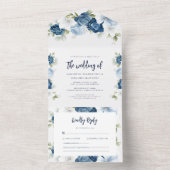 Floral Dusty Blue Bloom Script bruiloft All In One Uitnodiging (Binnen)