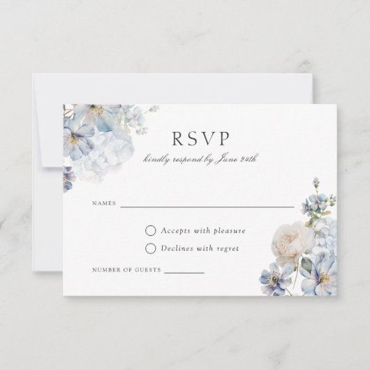 Floral Dusty Blue Elegant Blush Rozen Wedding RSVP Kaart (Voorkant)